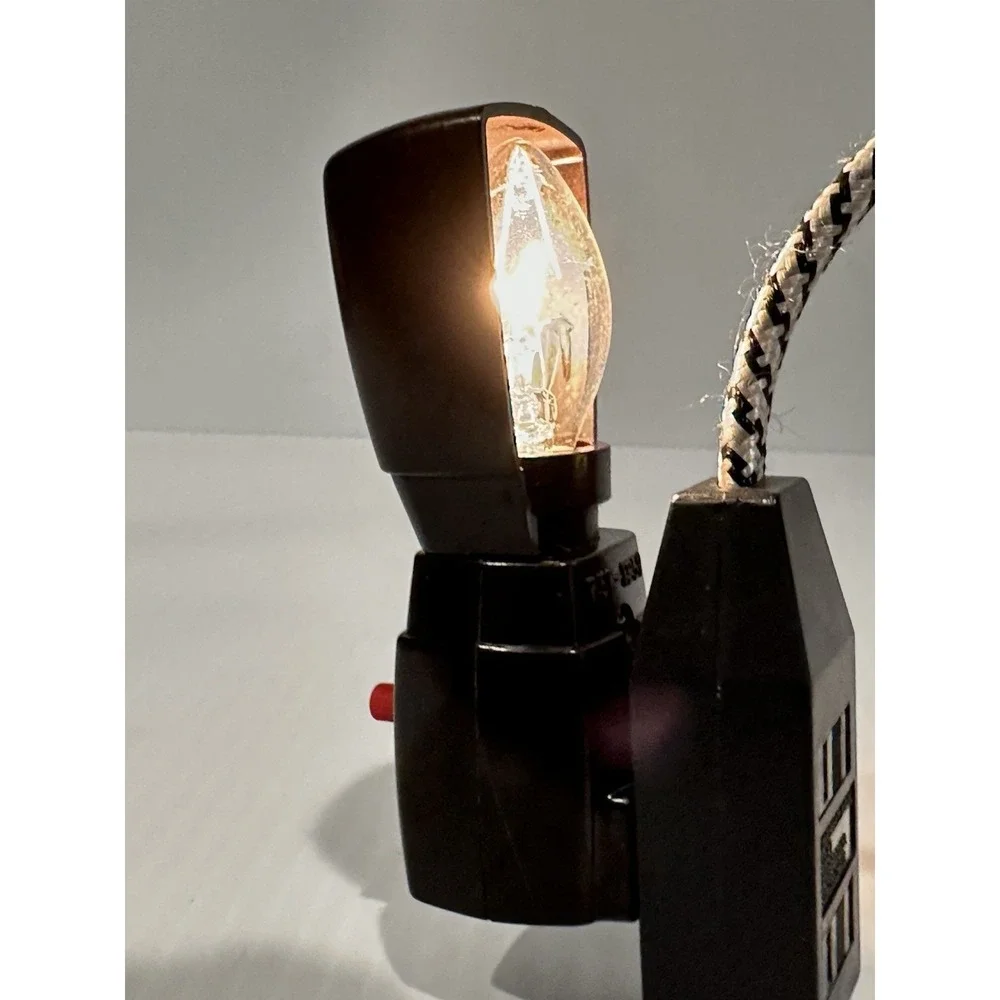 Vintage GEM Brown Bakelite Bathroom Kids Kitchen Night Lights Starburst Works